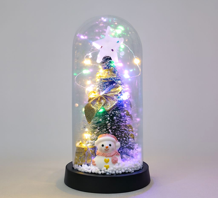 Yilbasi Temali Isikli  Dekoratif Cam Fanus