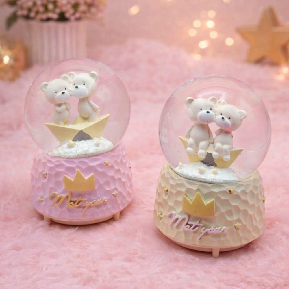 Sevimli Ayicik Buyuk Kar Kuresi