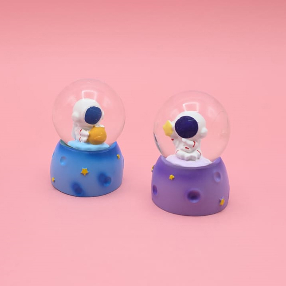 Isikli Mini Sevimli Astronot Kar Kuresi