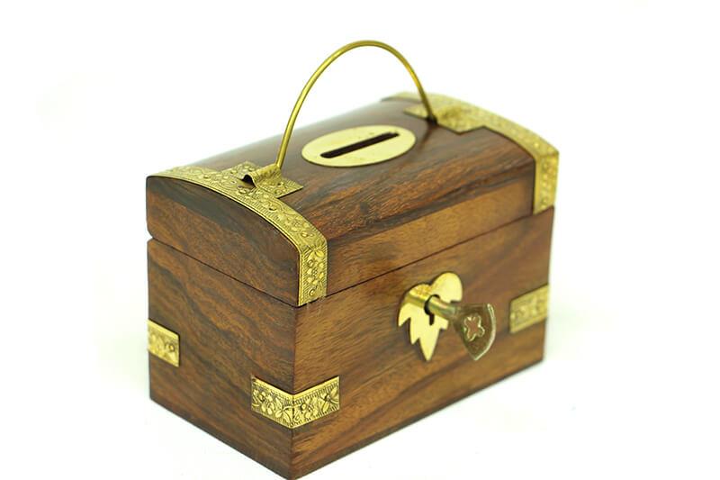Kumbara Kilitli Ahsap Kutu Kumbara Hediyelik