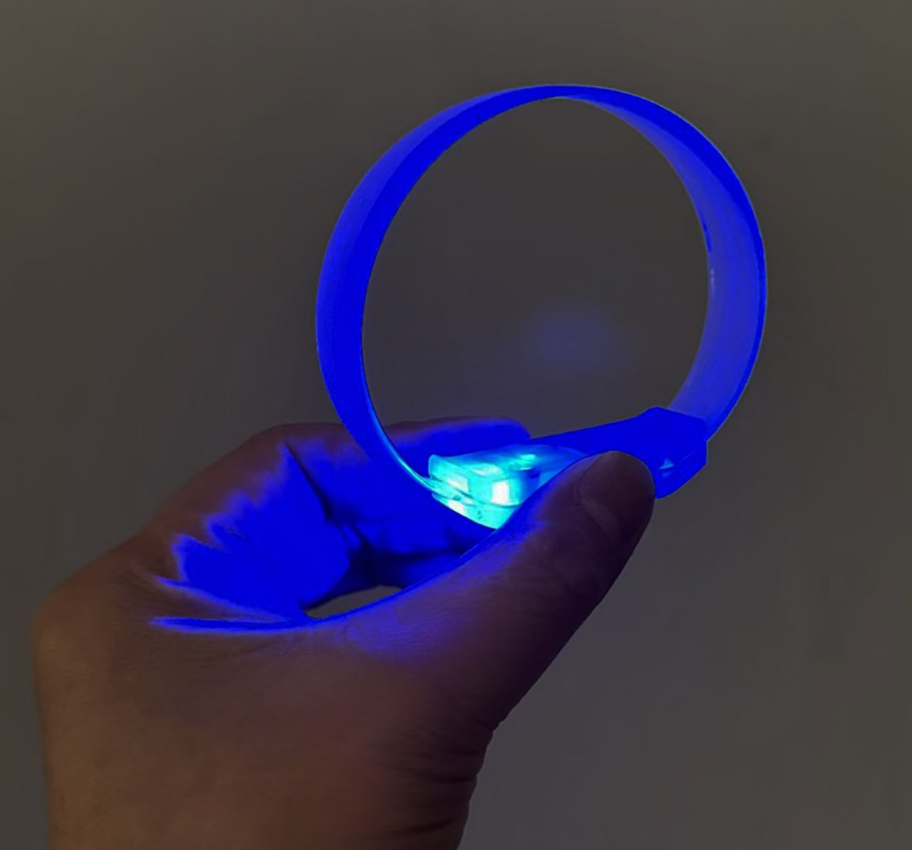 3 Modlu Pilli LED Isikli Esnek Parti Bilekligi Mavi