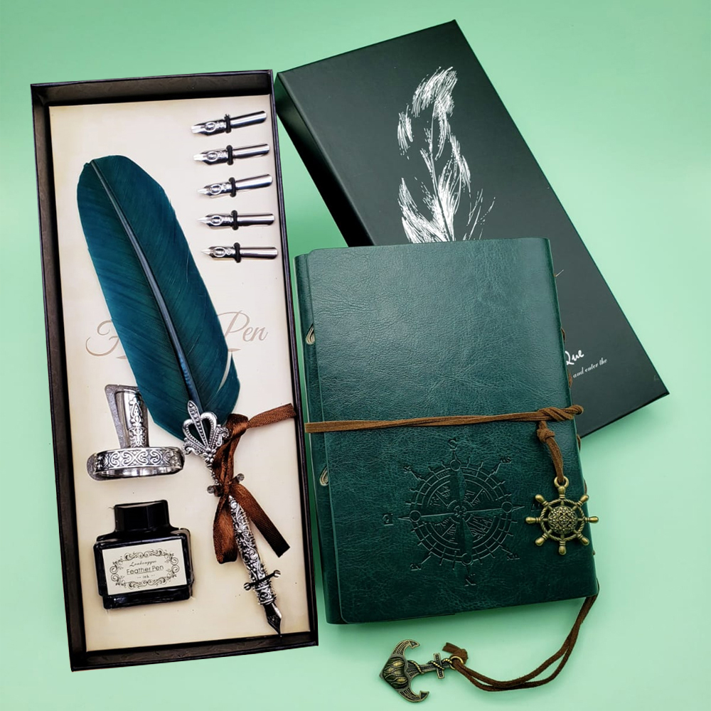 Deri Defter ve Tuylu Murekkepli Kalem Seti