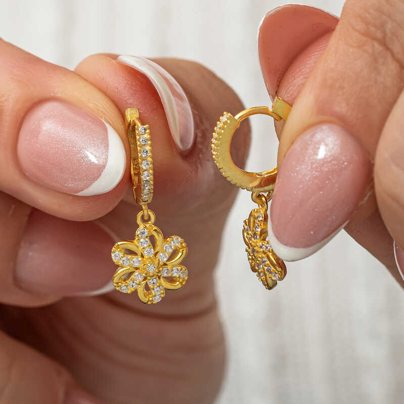 ​Gumus Sallantili Gold Cicek Kadin Kupe