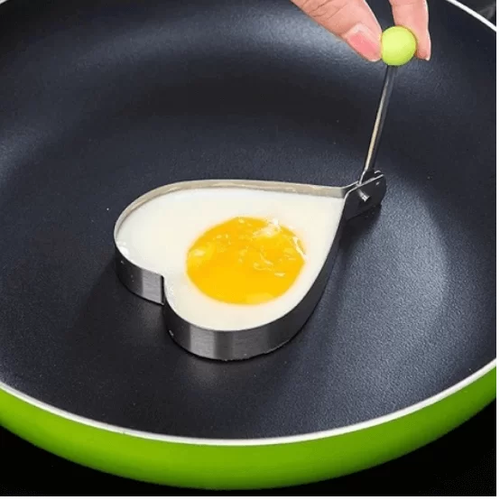 Metalik Kalp Seklinde Metal Omlet Yumurta ve Krep Kaliplari
