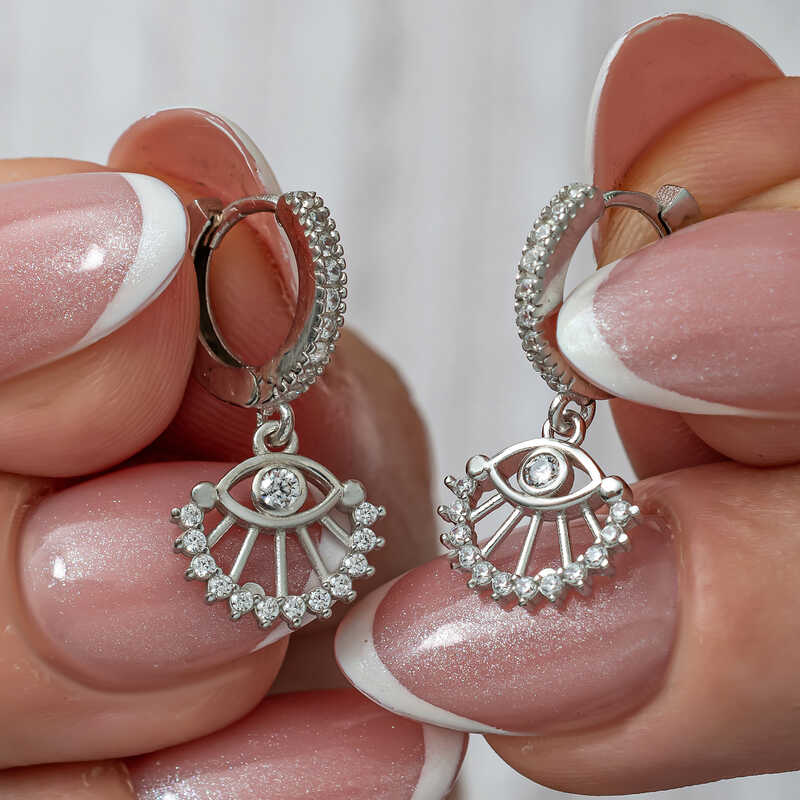 Gumus Sallantili Goz Kadin Kupe