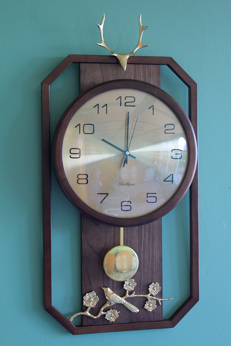 Geyikli Duvar Saati Sarkacli