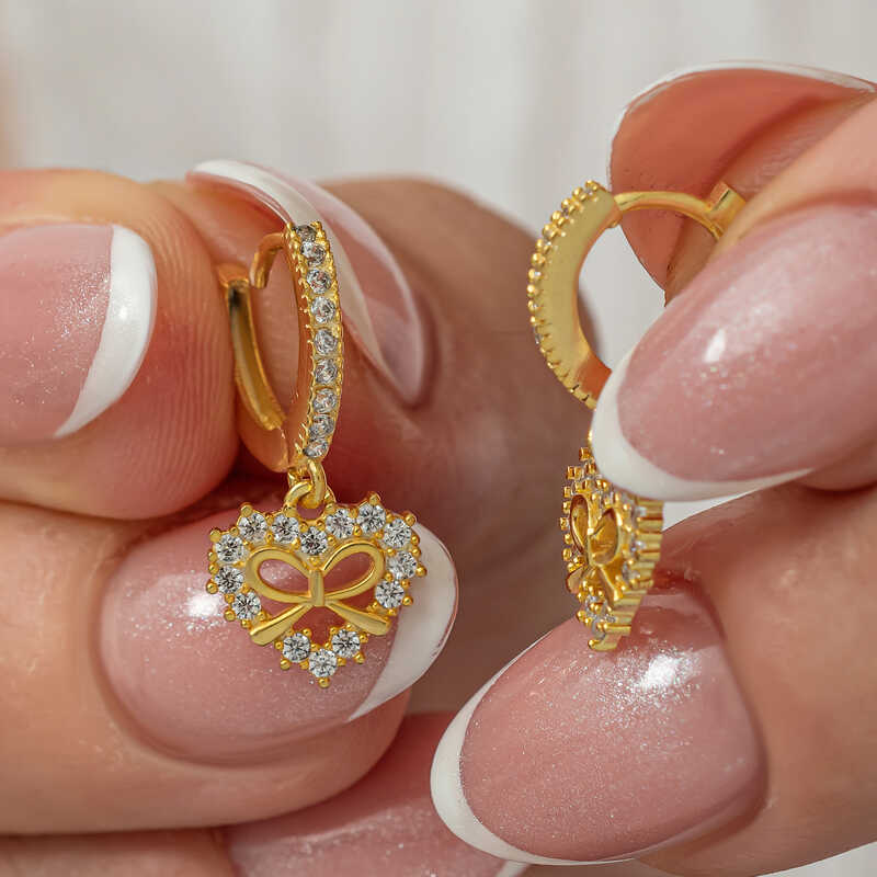 Gumus Gold Kalp Kurdele Sallantili Kadin Kupe