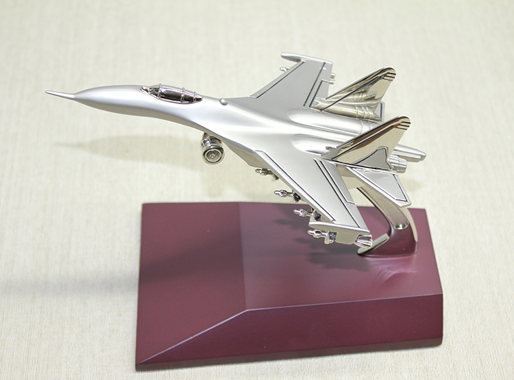 Dekoratif Pirinc Ucak