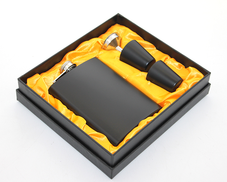 Paslanmaz Celik 2 Shot Bardakli Matara Seti