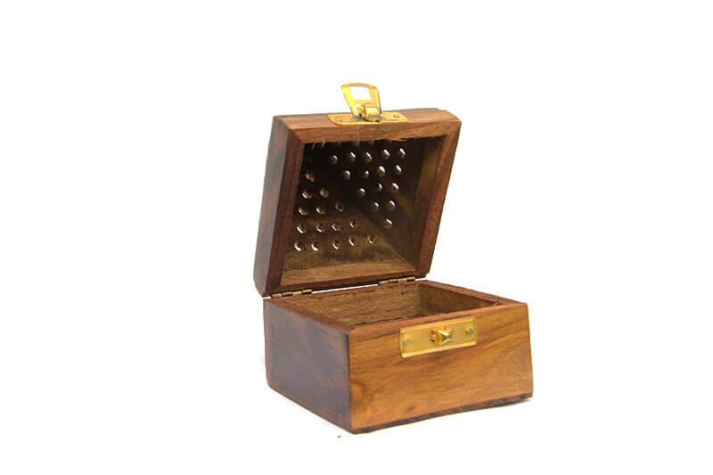 Konik Tutsu Yakma Kutusu