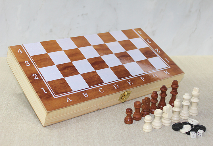 Ahsap Kutulu Satranc ve Tavla Seti