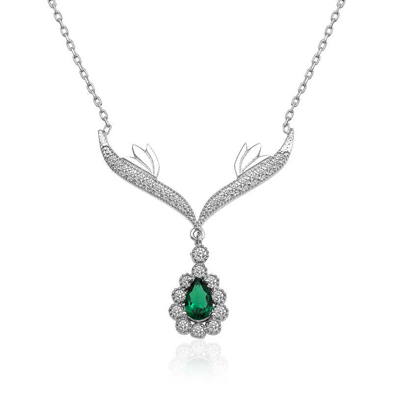 925 Ayar Gumus Yesil Tasli Madalyon Kadin Gumus Kolye