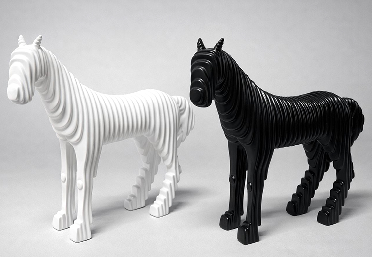 Ozel Tasarim Polyester At Figuru