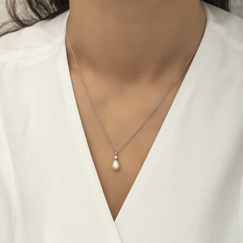 925 Ayar Gumus Damla Inci Bayan Gumus Kolye