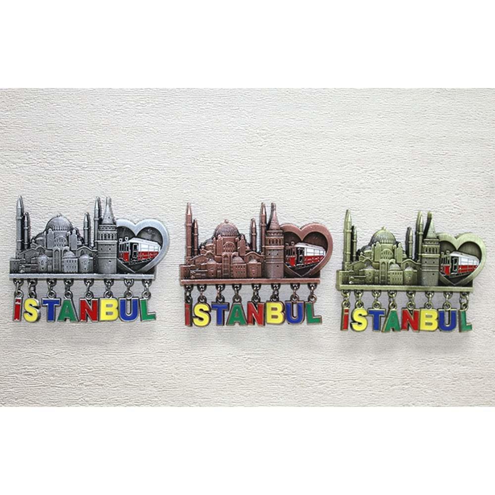 Sarkacli Istanbul Temali Magnet