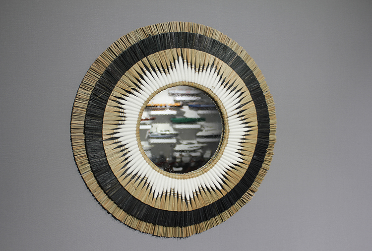 Hasirli Duvar Aynasi
