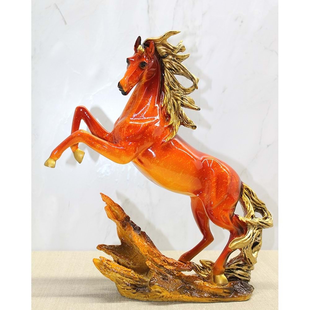 Polyester Sahlanmis At Figuru