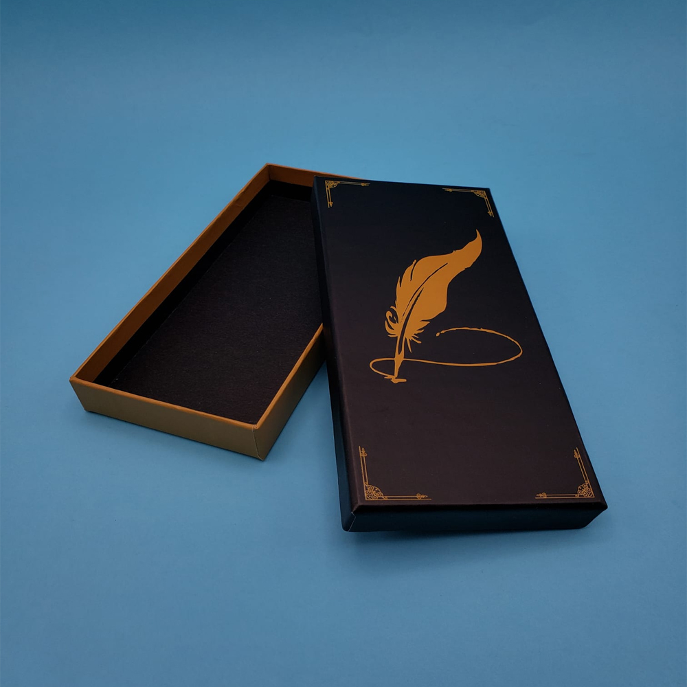 Kalem Kutusu Siyah Tuylu Kalem Tasarimli